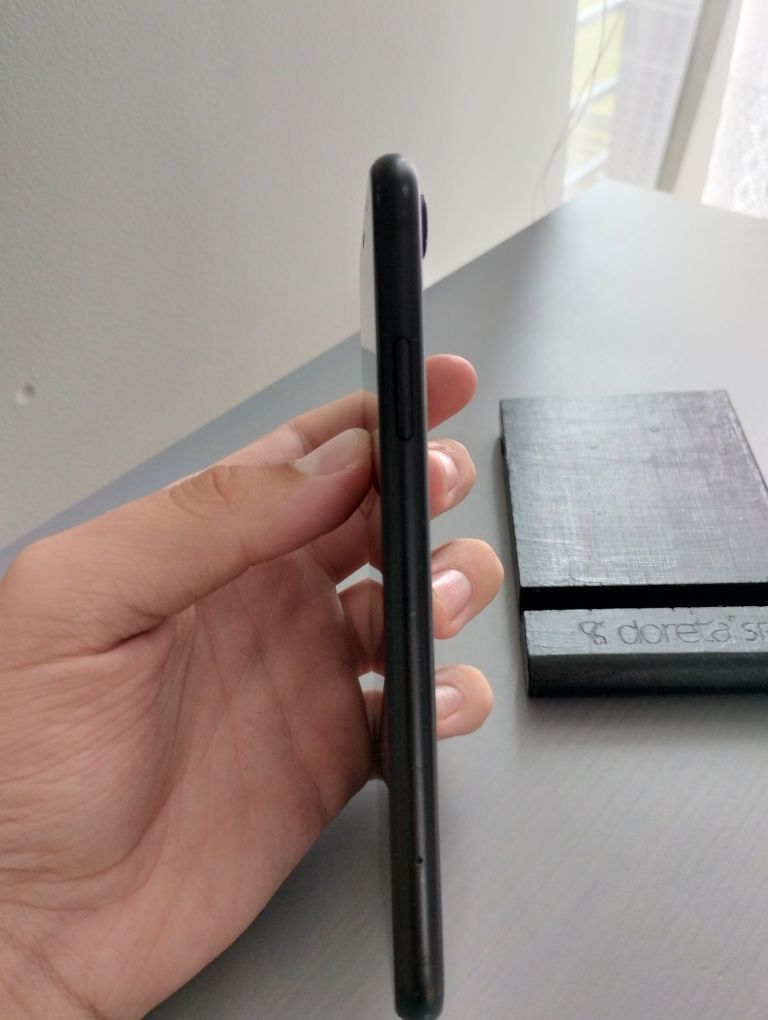 iPhone xr 64gb 86 kondycji stan bdb