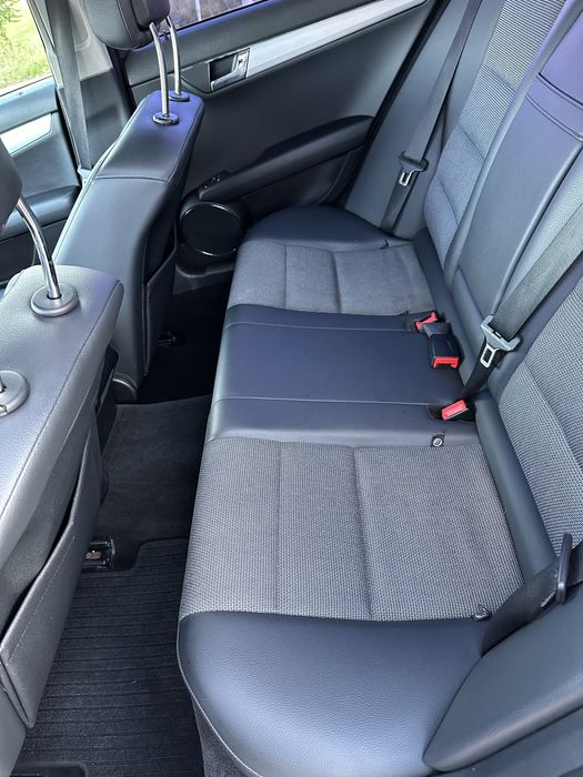 Sprzedam Mercedesa C-Klasa W204