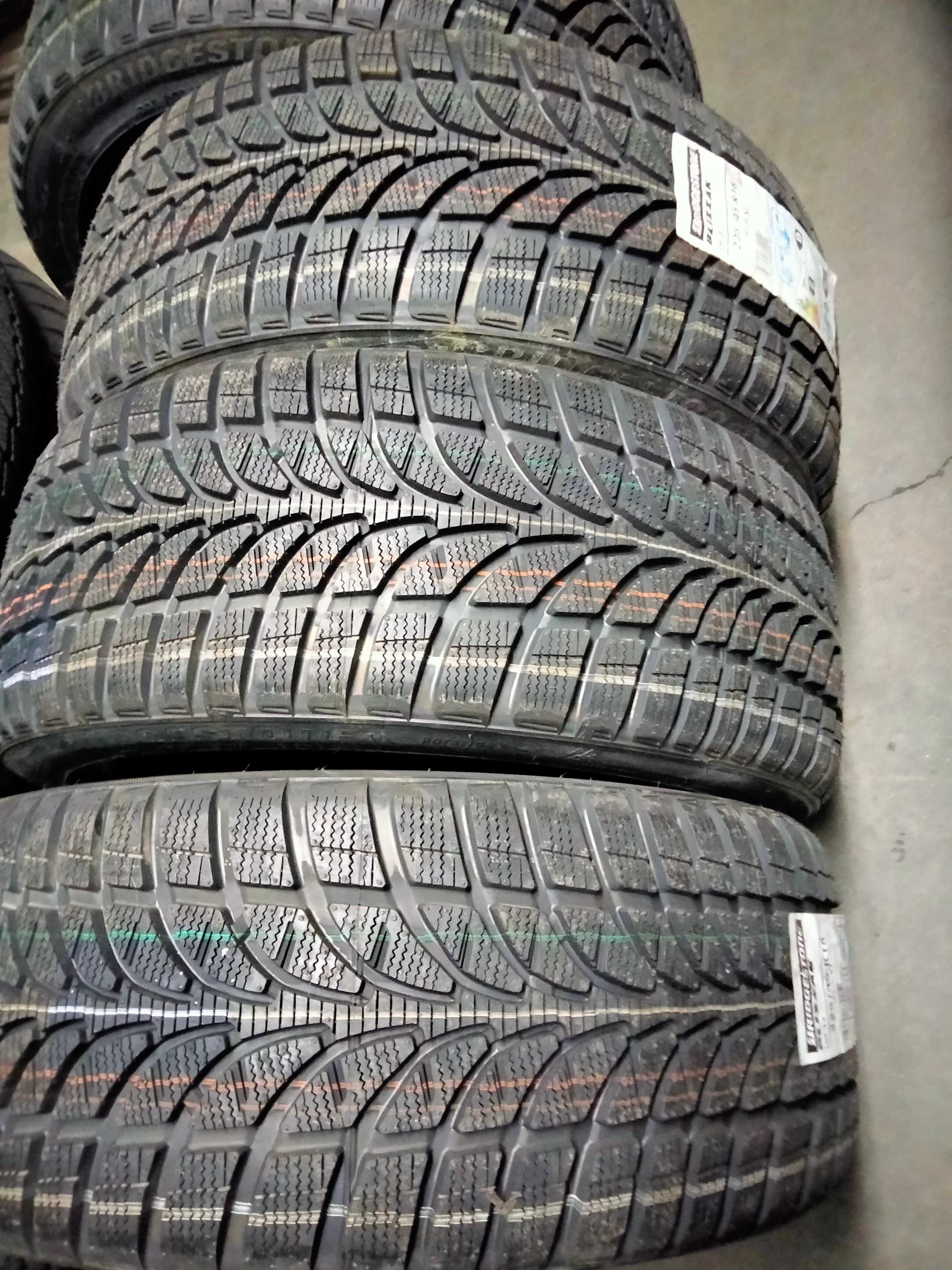 225 45R18 Bridgestone