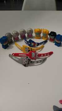 Transformers figurki 9 sztuk i opaski na rękę 4 sztuki