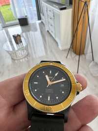 Glycine combat golden eye