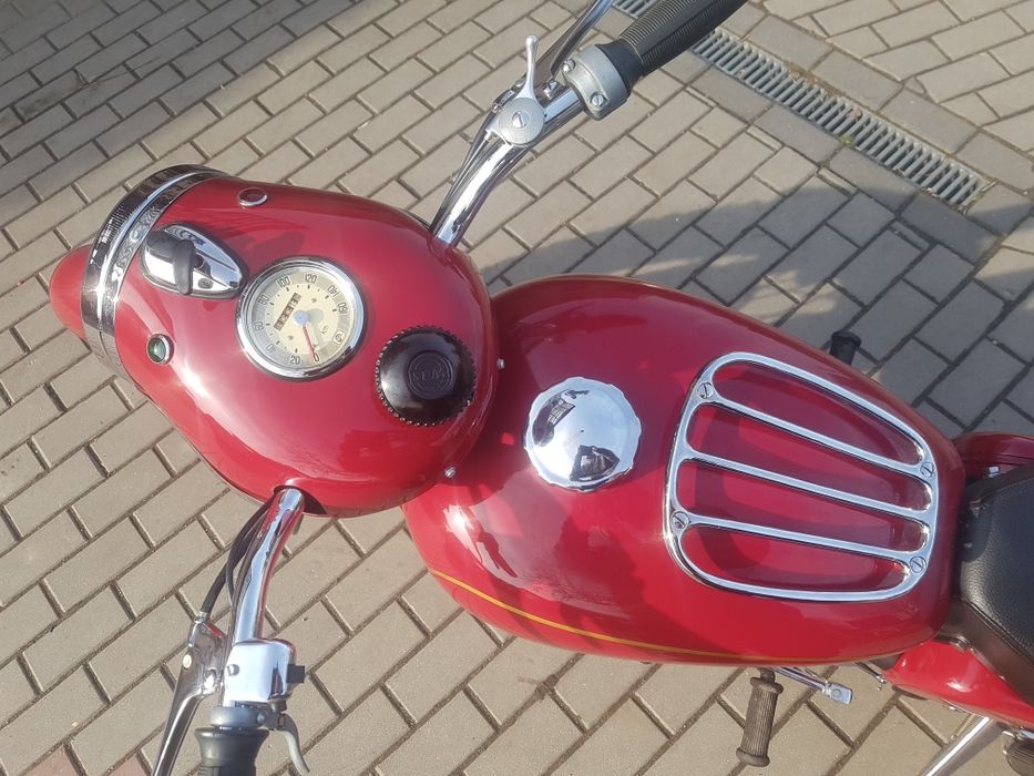 Junak m10 1961 rok perfekcyjnie odrestaurowany