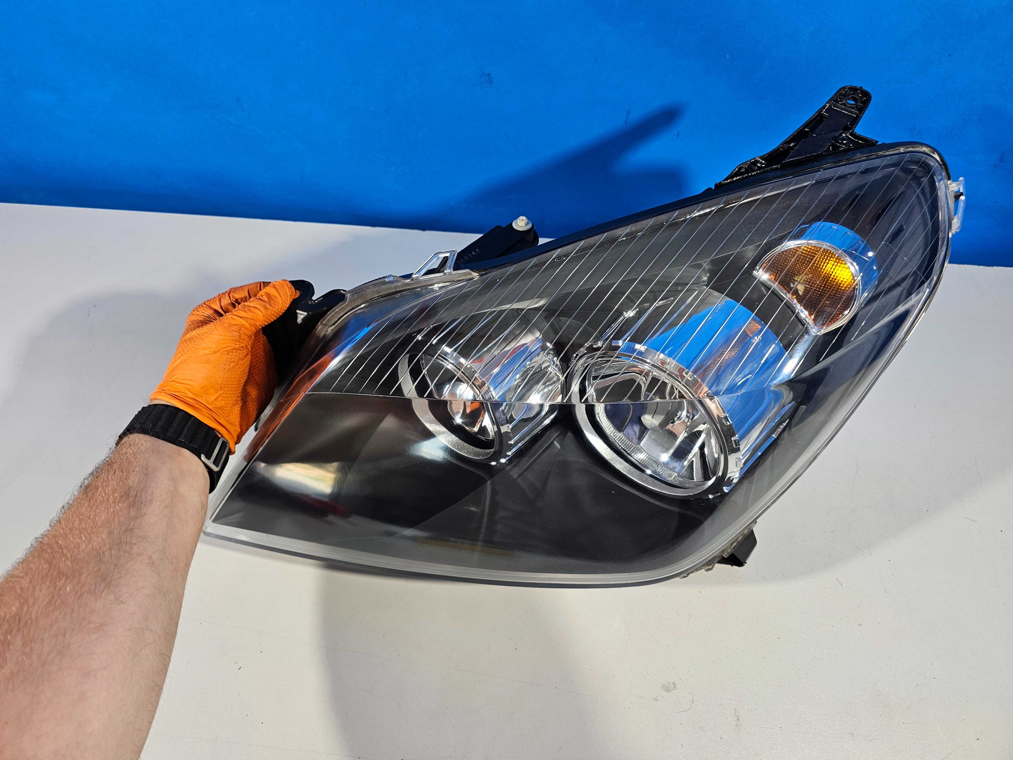 Opel Astra H Lampa Przód Przednia Zwykła H7 Lewa Kompletna Europa
