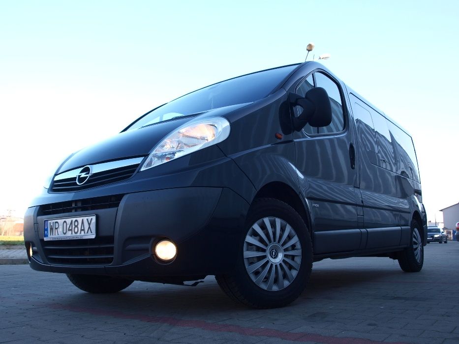 Wynajem Bus 9 Osobowy LONG 2.0DCI 114KM Klimatyzacja