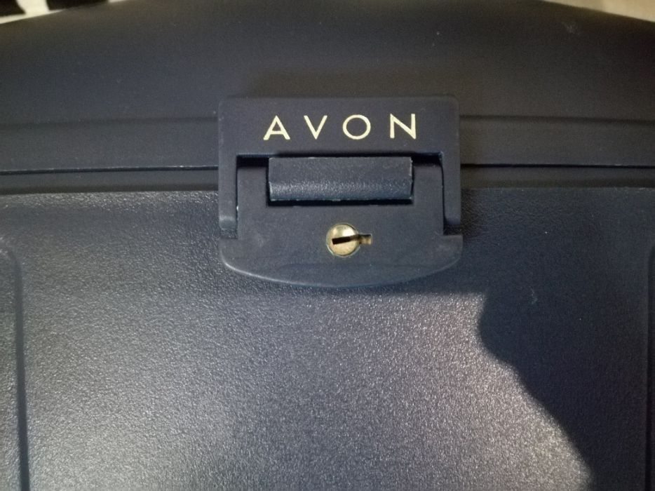 Necessaire azul da Avon