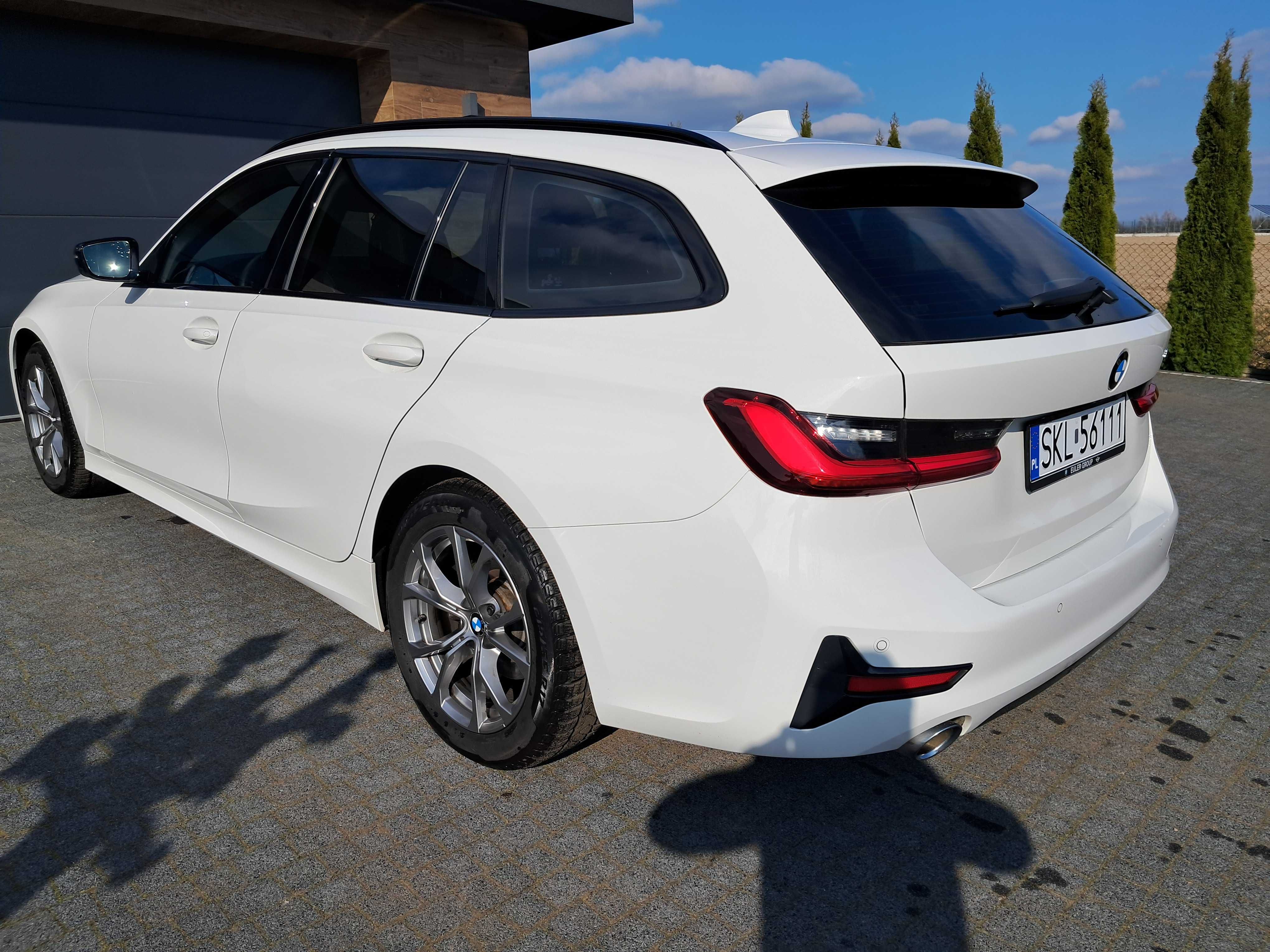 Bmw 320d G21 Sport Line, Czarny sufit