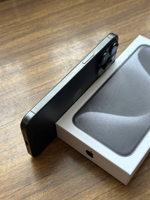 Продам IPhone 15 PRO MAX 256 Neverlock