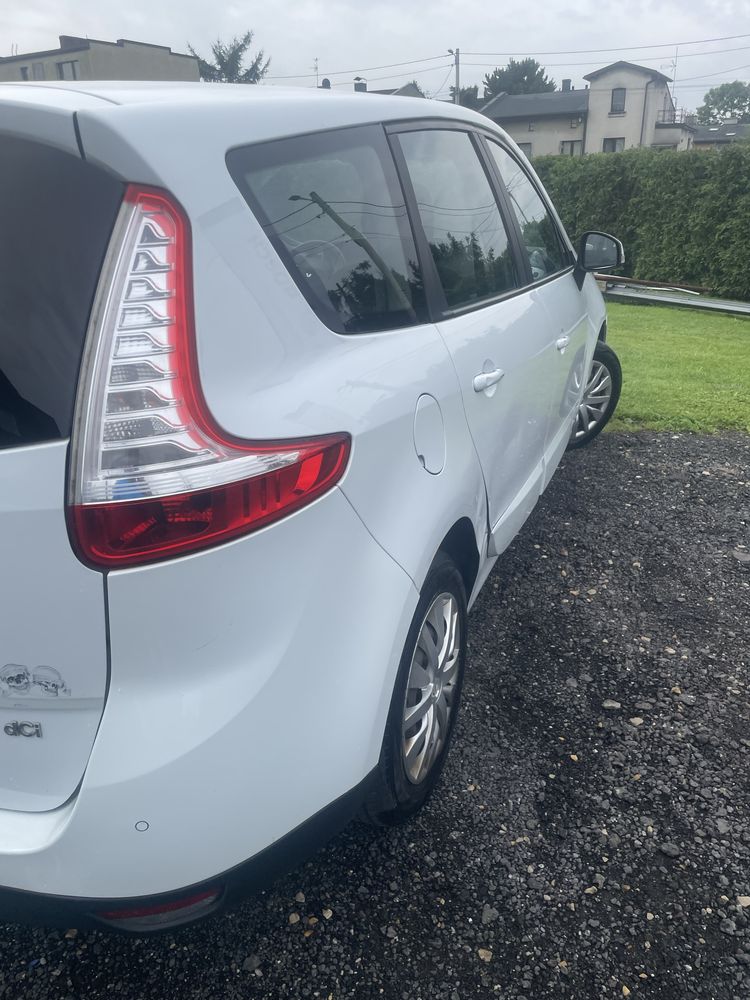 Renault grand scenic 1,5 dci 5 osobowy , klima ,nawigacja