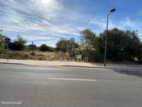 Terreno urbano com 4 947m2. Loulé, Algarve