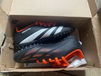 Сороконіжки Adidas
