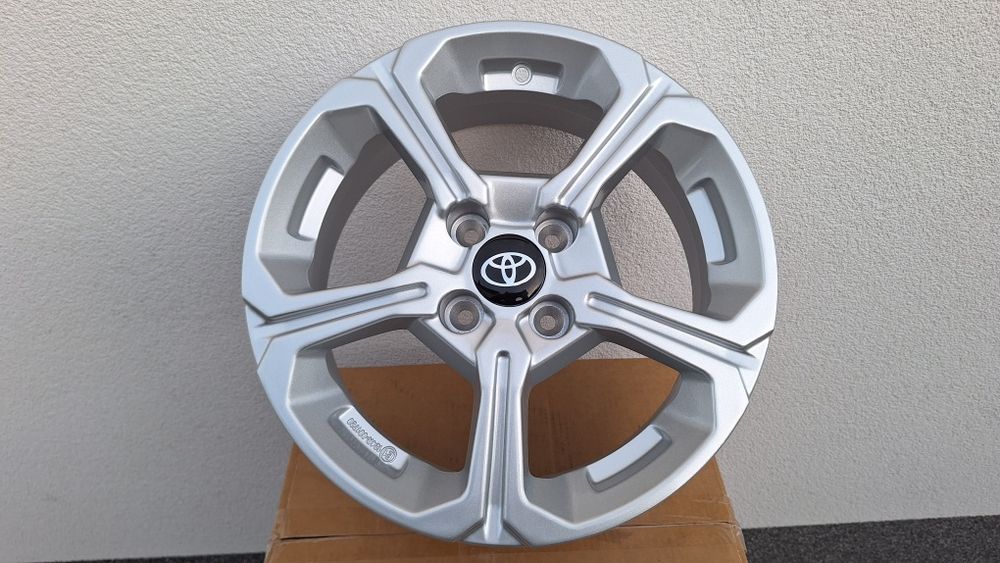 Nowe Alufelgi 4x100 R15 Toyota Yaris Aygo Suzuki Swift Kia