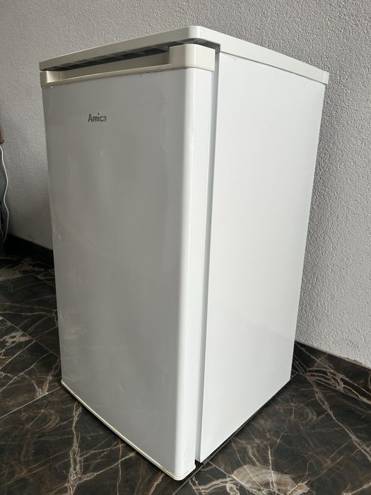 Морозильна камера Amica