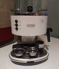 Кофеварка эспрессо рожковая Delonghi ECO 310.W