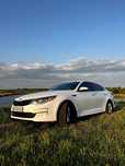 KIA Optima в доглянутому стані