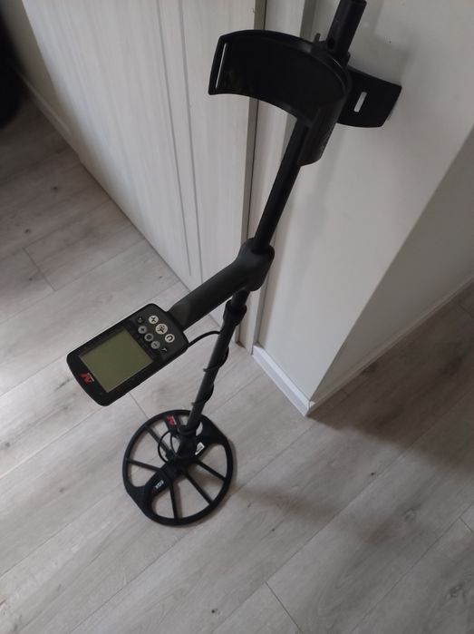 Wykrywacz metalu minelab equinox 800 nie rutus Midas traper Deus