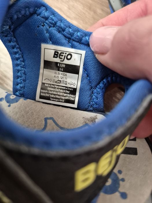 Sandały Bejo na rzepy