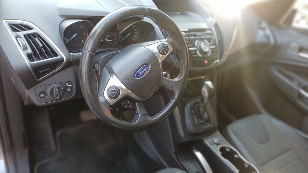 Fotel siedzenie kanapa półskóra ford kuga mk2