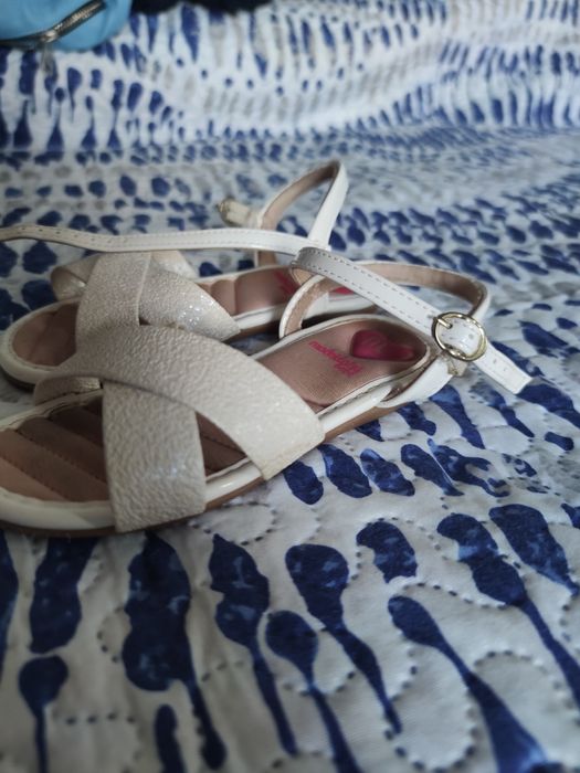 Sandália branca criança