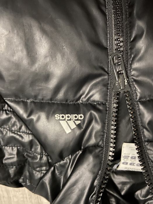 Жіноча куртка adidas