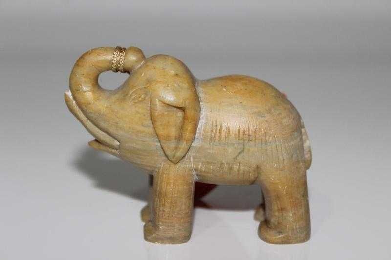 Кам'яний слонік (Китай)