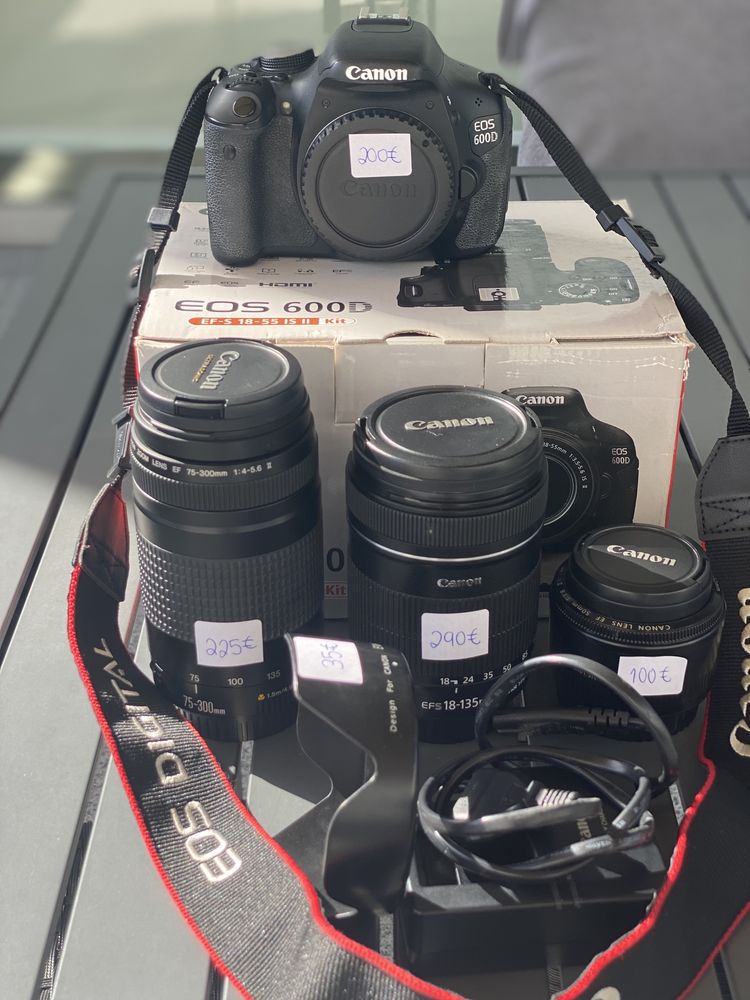 Canon EOS 600 D e três lentes caixa e bolsa original Canon