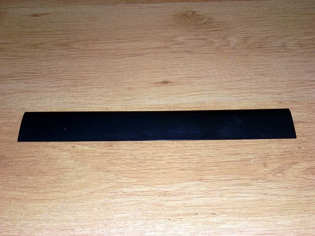 Listwa maskująca do konsoli Sony PlayStation 3 Super Slim. FRONT