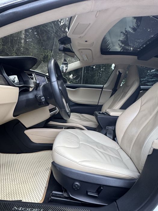 Tesla Model S 85 Kw без дтп