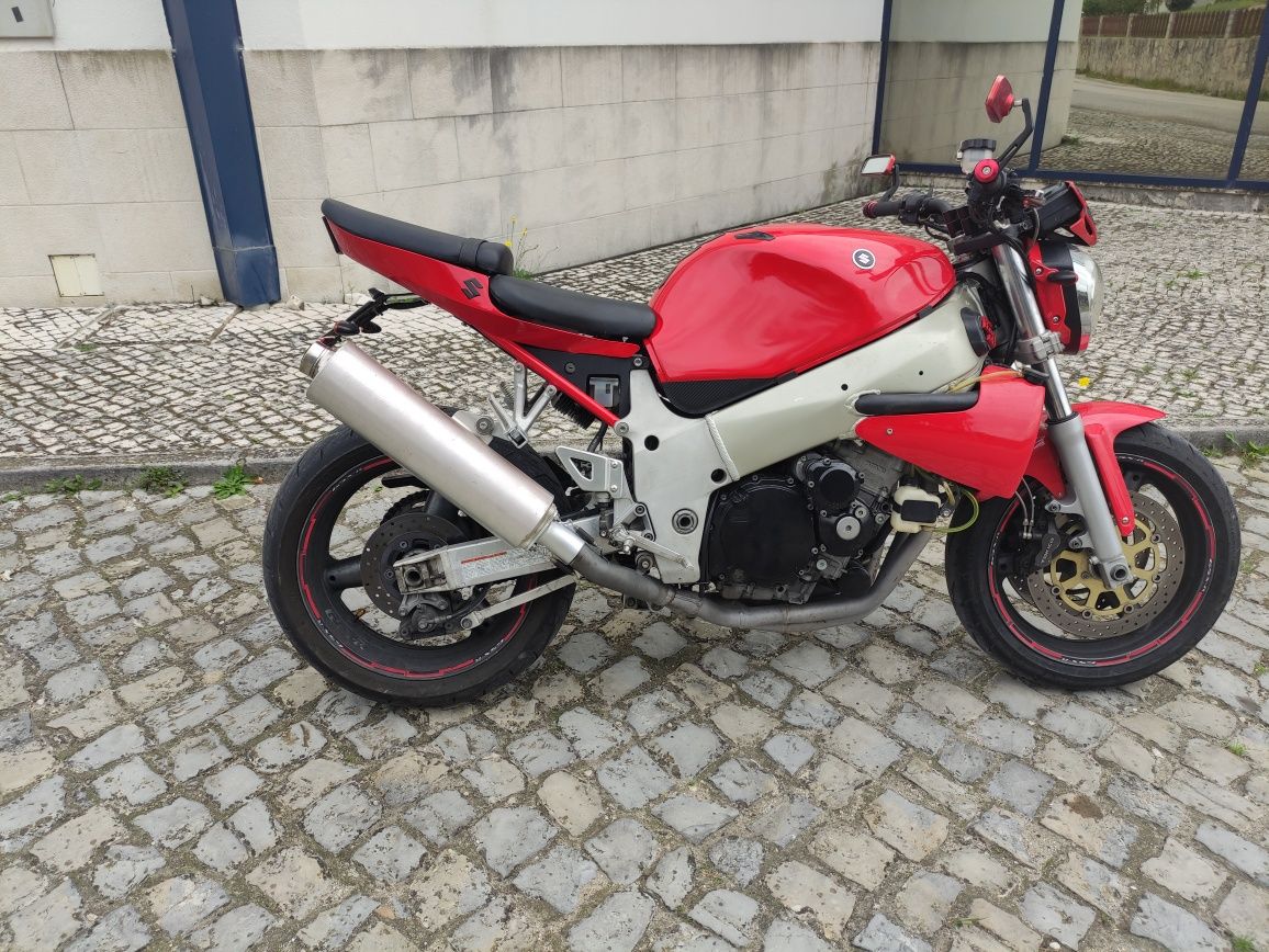 Suzuki Gsxr 600  ano 2000