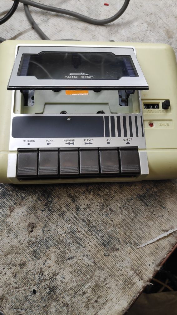 Magnetofon kasety Comodore 64 DZWOŃ