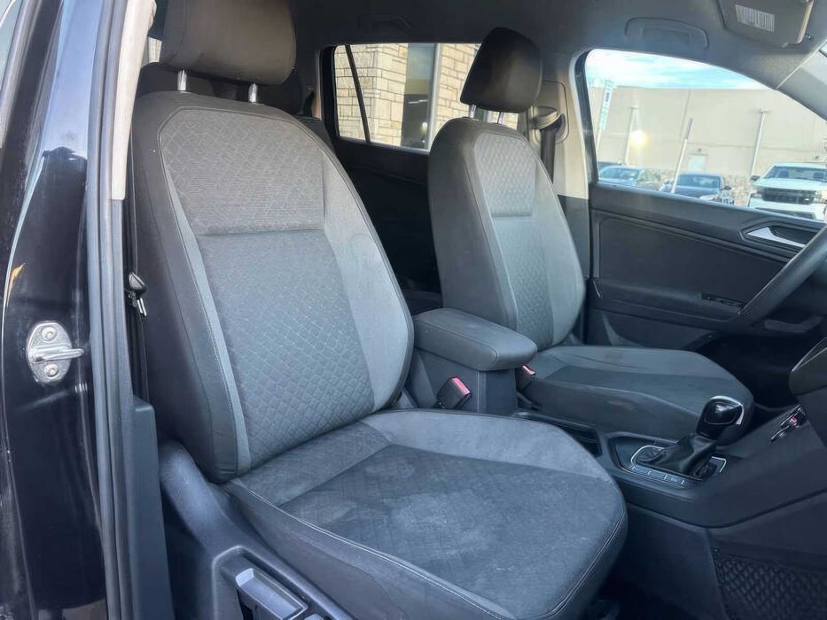 Volkswagen Tiguan S      2020