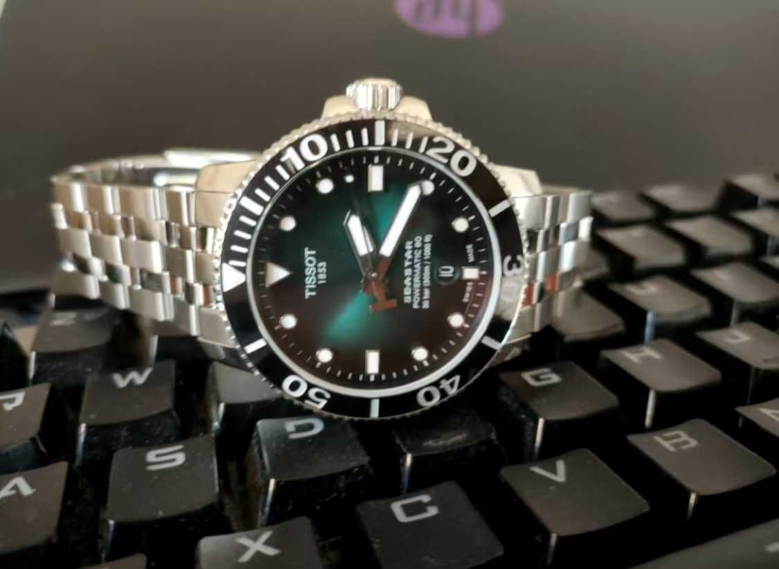 Tissot Starfish Series Night Light Green Dial 43mm