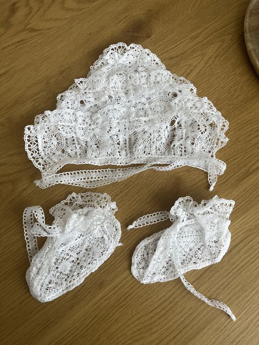 Koronkowy zestaw do chrztu dla dziewczynki