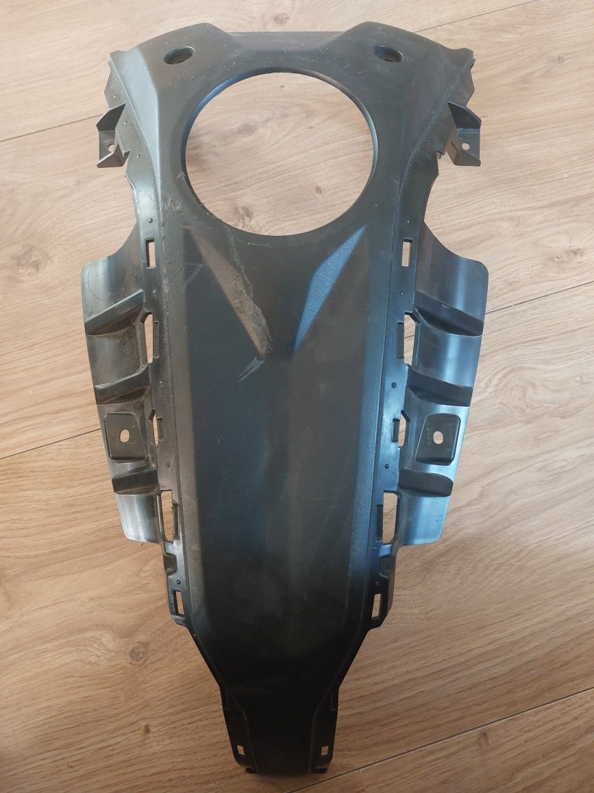 Owiewka plastik osłona znaczki Yamaha Mt-07 (środek)