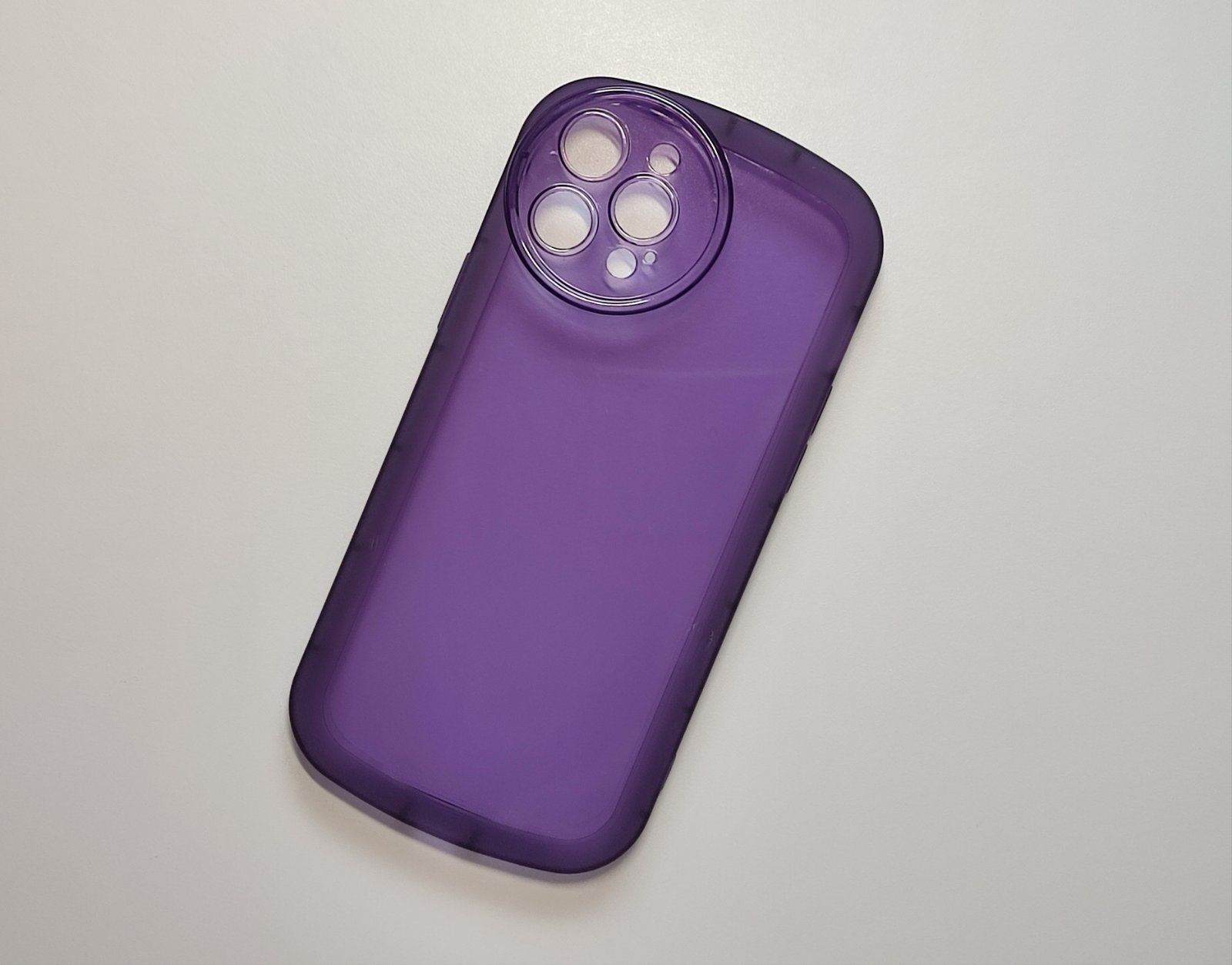 Чехол полупрозрачный для iPhone 12 Pro Max фіолетовий новий!!!