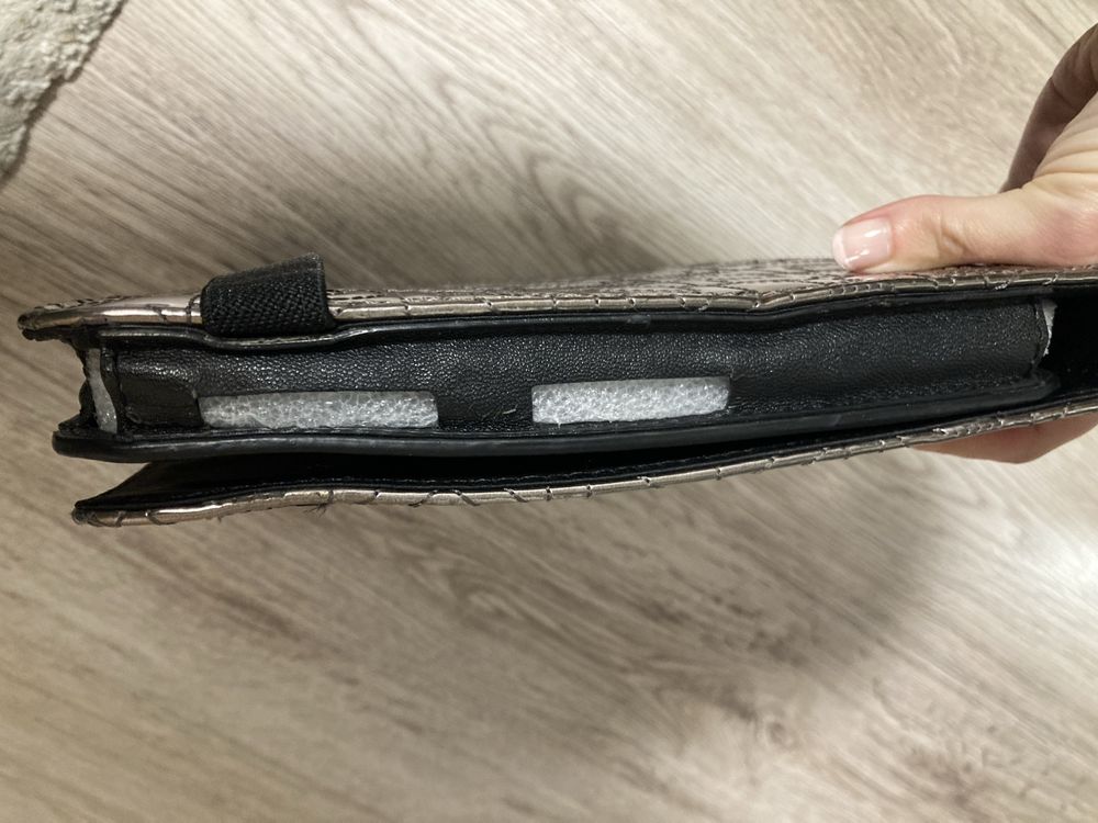 Etui na tablet DKNY 11 cali