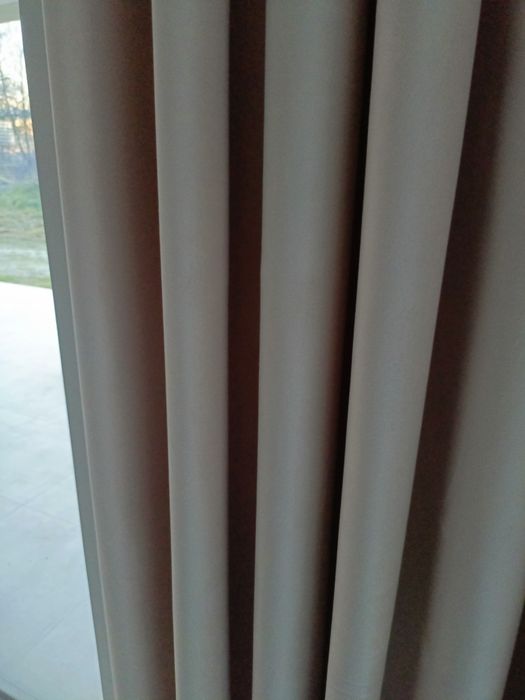 4 szt. Zasłony i 3 bieżniki, gruby welur premium, eurofirany, j. Beż