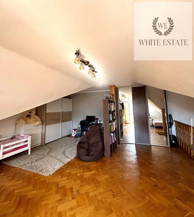 Продаж 2кім. квартири по вул. Будного Степана 32А