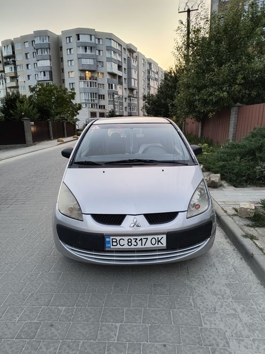 Mitsubishi Colt 2005