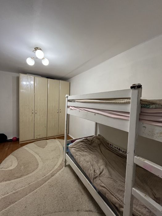 Двокімнатна чешка на Руській