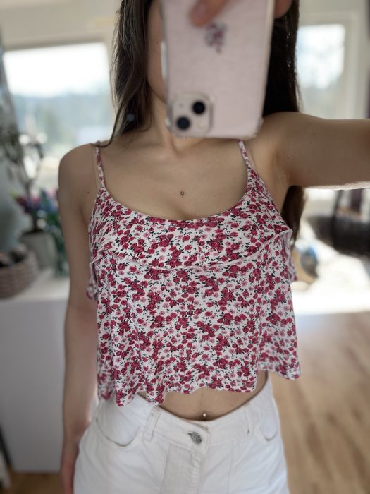 Biały różowy różowo-biały crop top w kwiaty kwiatki rozmiar XS 34