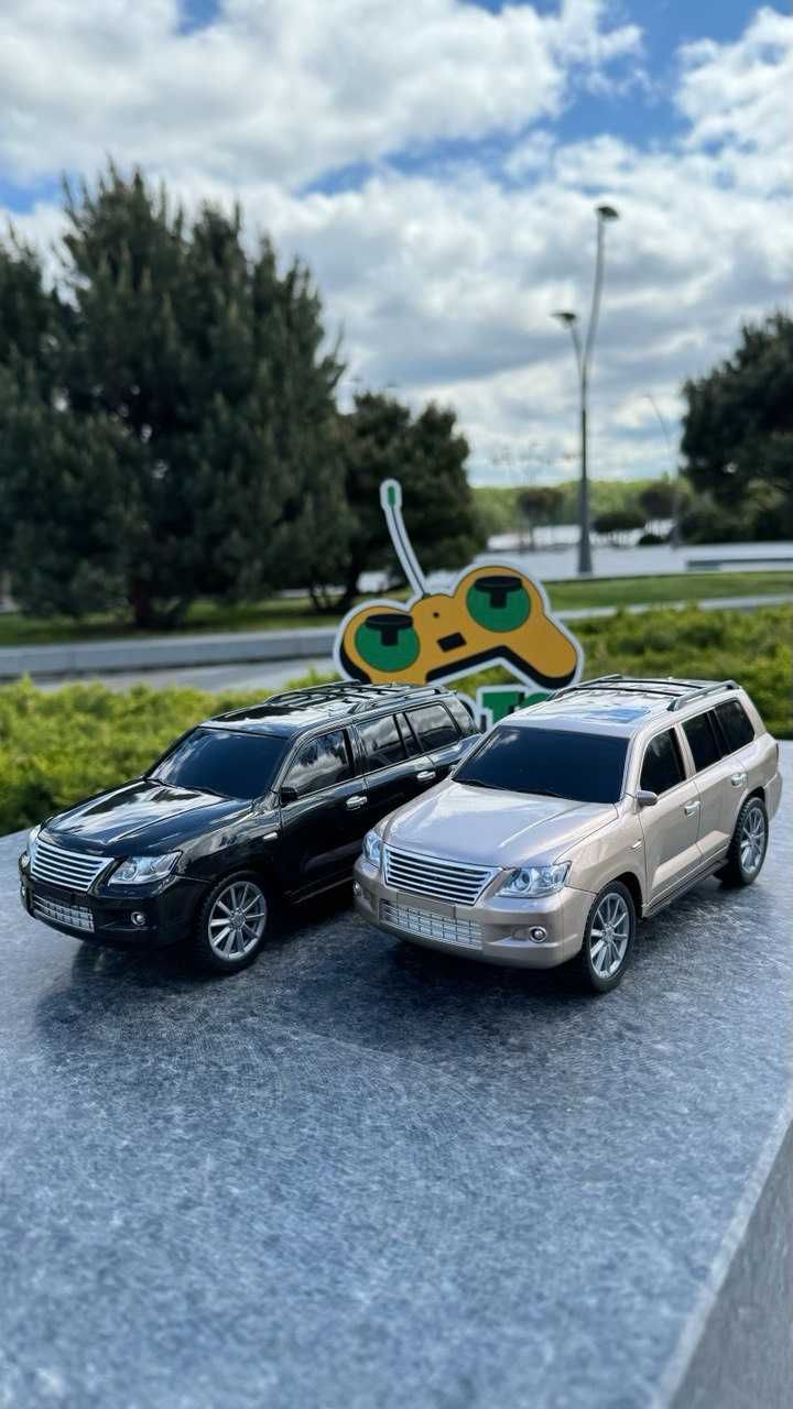 Джип на радиоуправлении Lexus GX Золотистый. Машинка на пульте