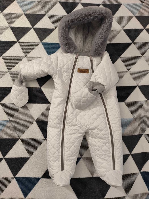 Kombinezon na chrzest rozmiar 74