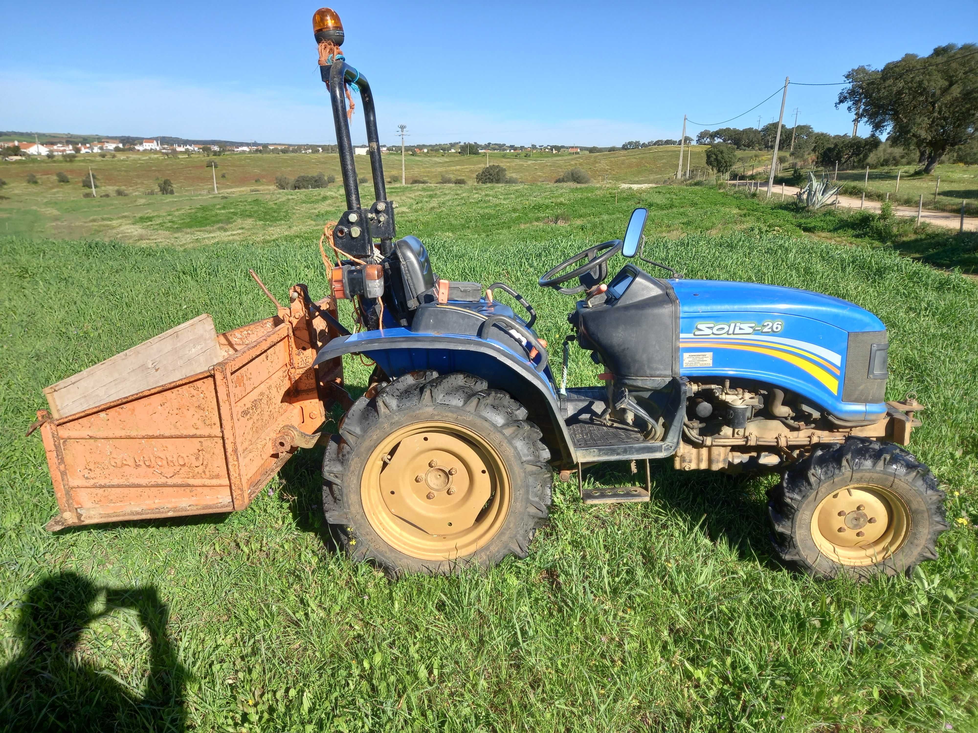 Tractor Solis 26 em excelente estado