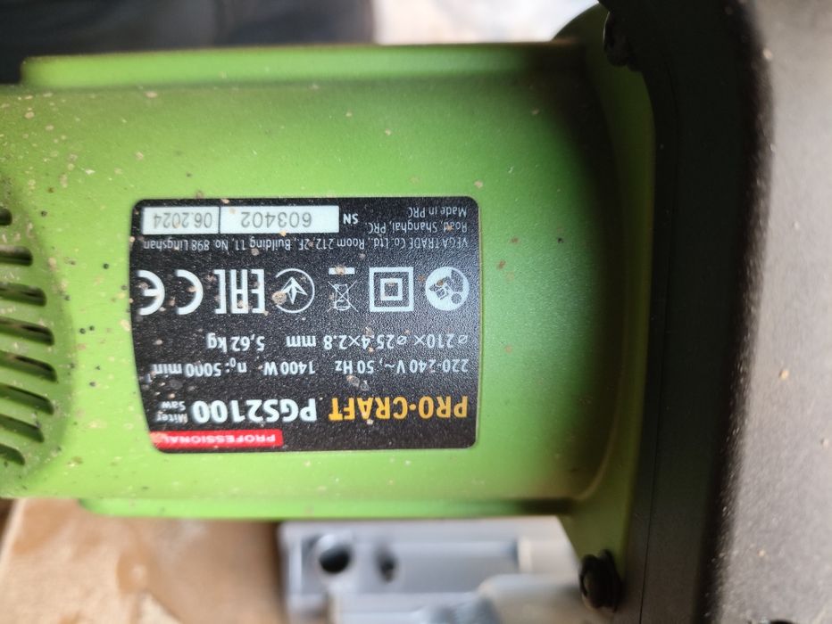 Торцювальна пила procraft 2100