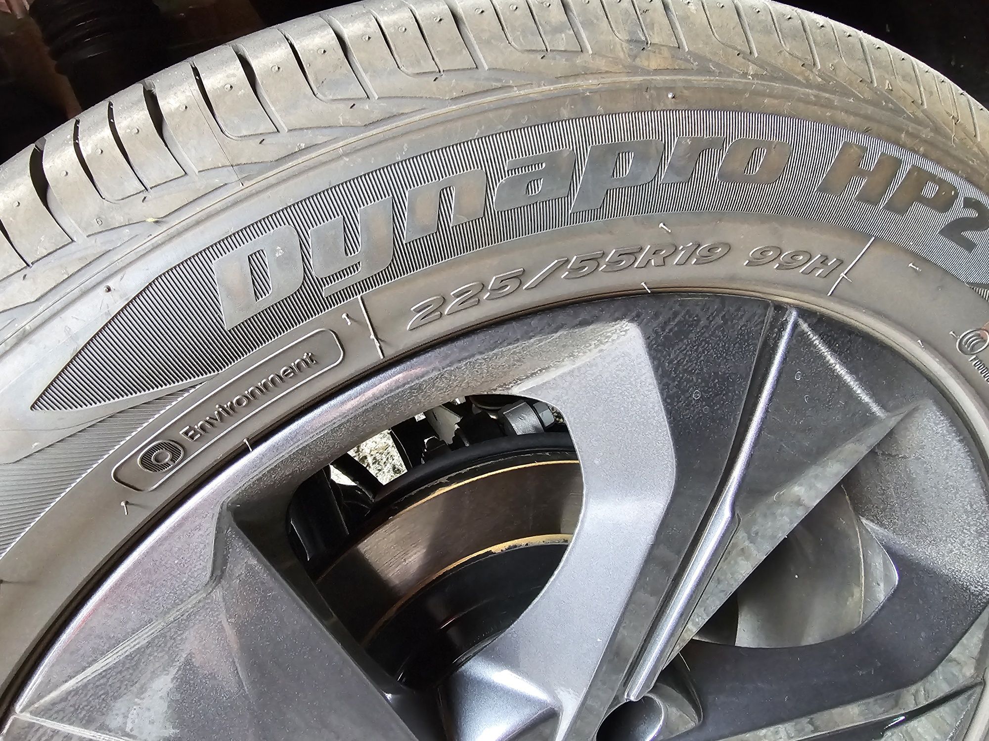 Opony Hankook Dynapro HP2 225|55x19 rok 2024-4 szt