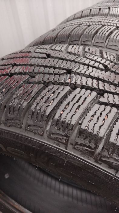 Шини зимові 195 60 15 Nokian Nordman
