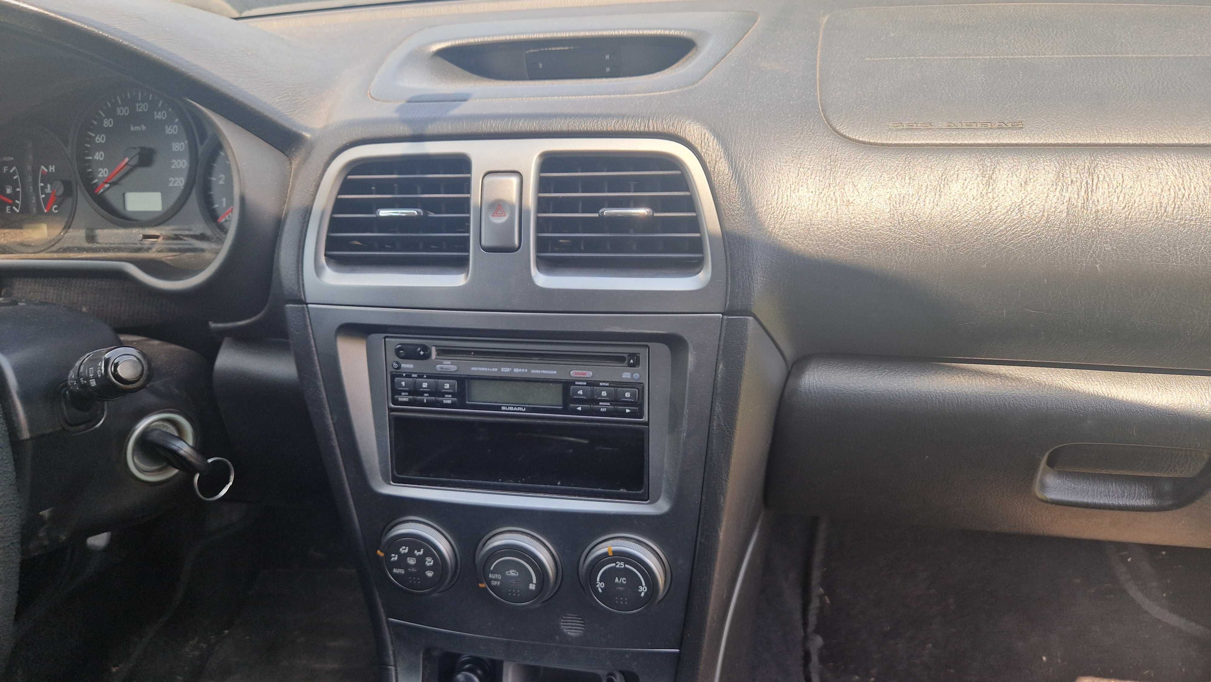 Subaru Impreza 1.5 benzyna kolor 01G - CZĘŚCI LUB CAŁOŚĆ