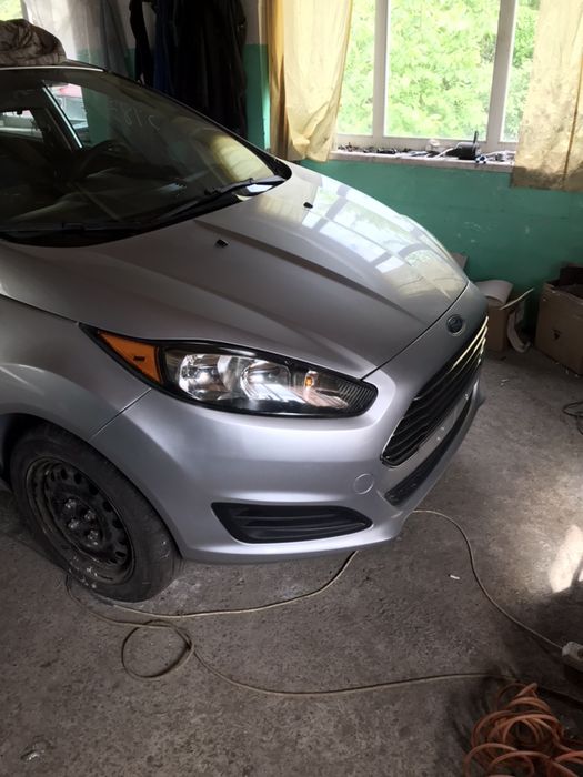 Радиатор ford fiesta mk7 1,6