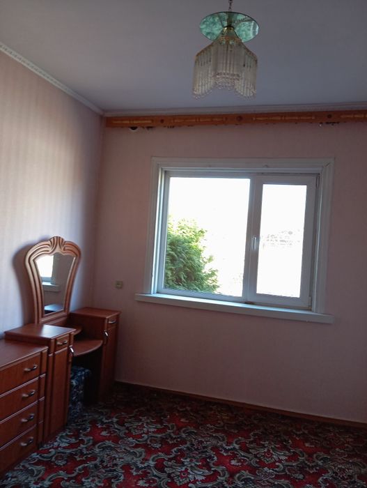 Продається квартира в 3 квартирному будинку в м.Олевськ