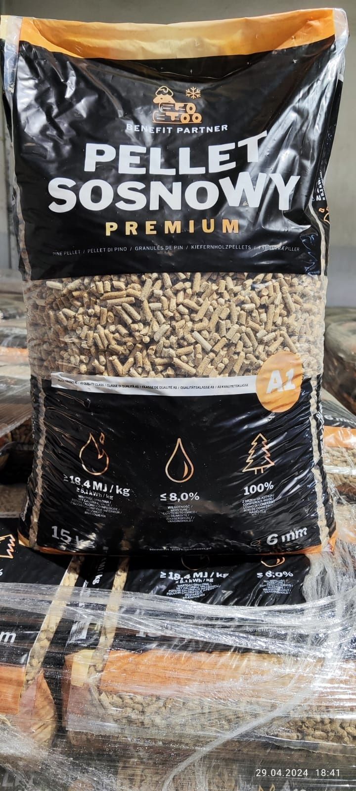 Pellet , pellet drzewny, pellet sosnowy,pellet iglasto-liściasty